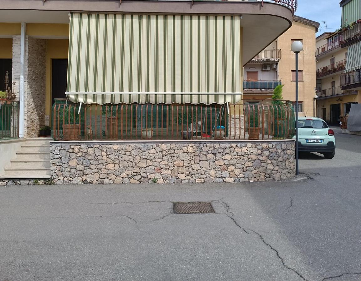 Casa Azzurra Leilighet Giardini Naxos Eksteriør bilde